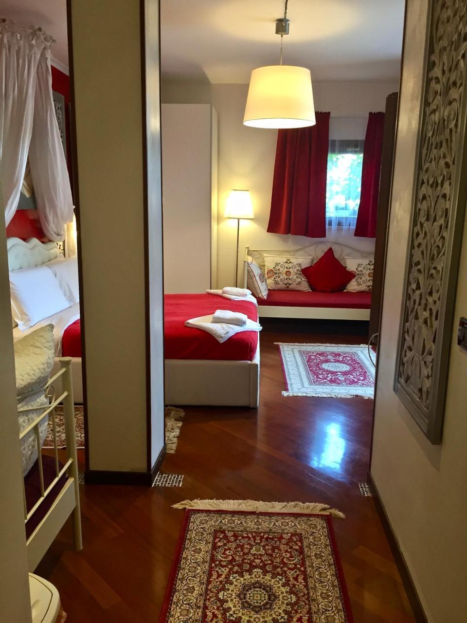 B&B Garda 4U Desenzano del Garda Exterior foto